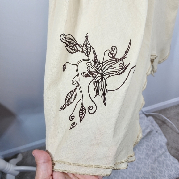 B Split USA Spaghetti Strap Cream Dress - Picture 6 of 6